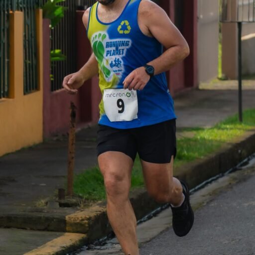 Cristian Josué Mora Retana