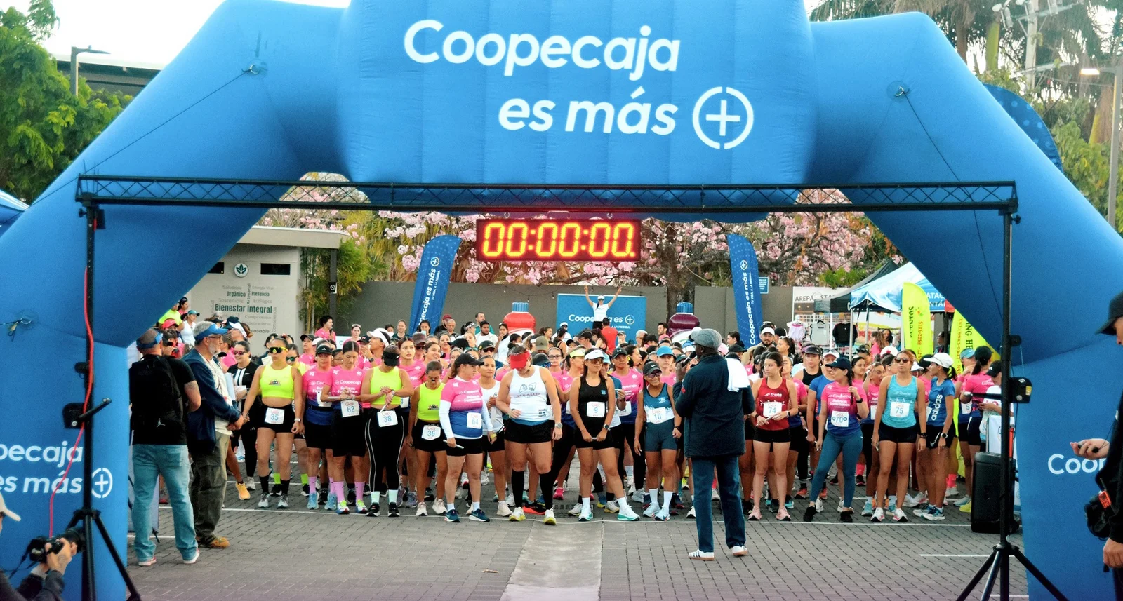 Pantalla LED y ambiente de evento