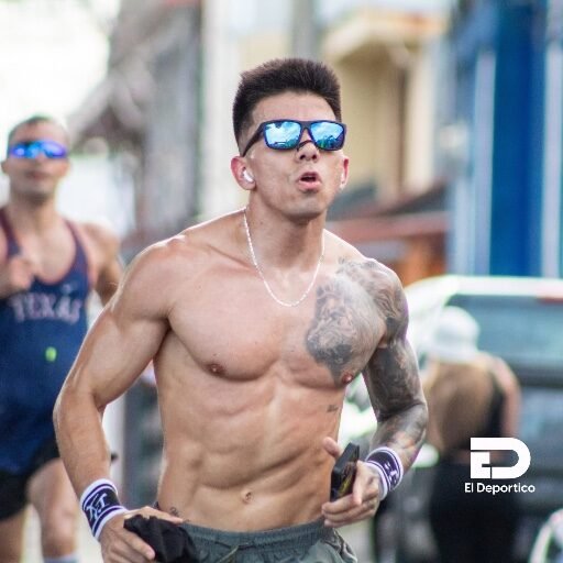 Tommy Cruz Marín